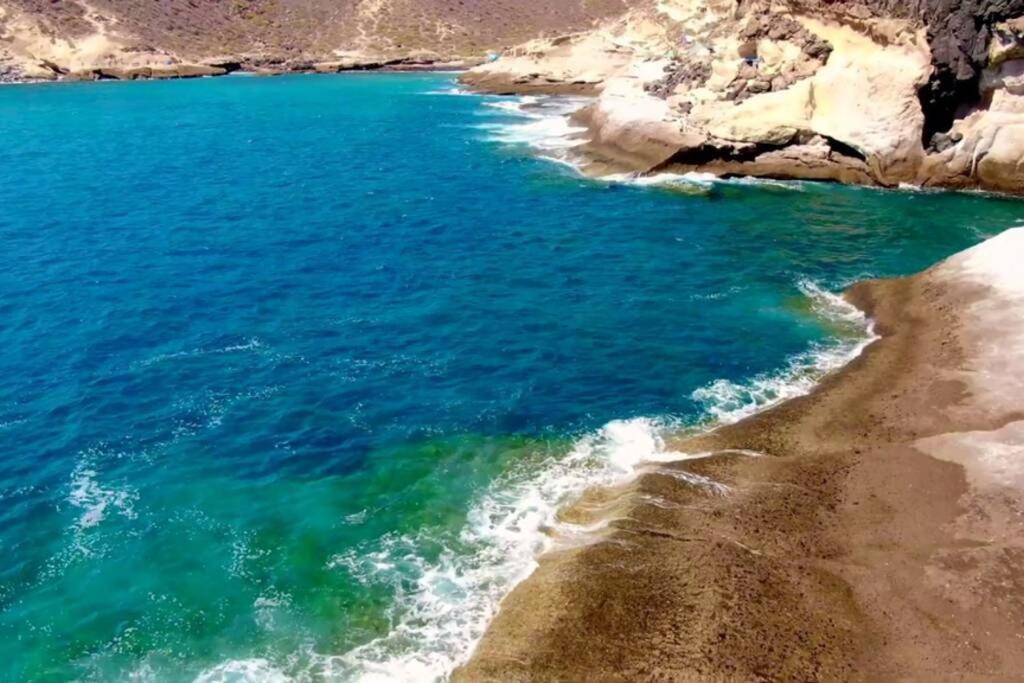 Spacious Apartment Just Few Steps Of The Ocean In La Caleta Costa Adeje  Luaran gambar